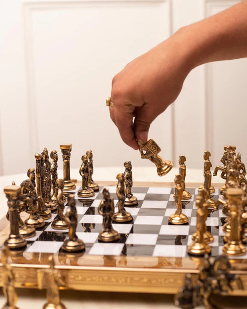 Royal Family Chess